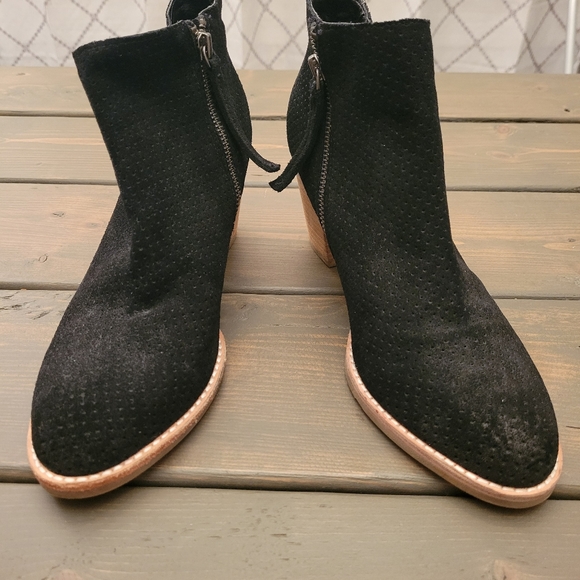 Dolce Vita size 8 black ankle boots - Picture 4 of 7